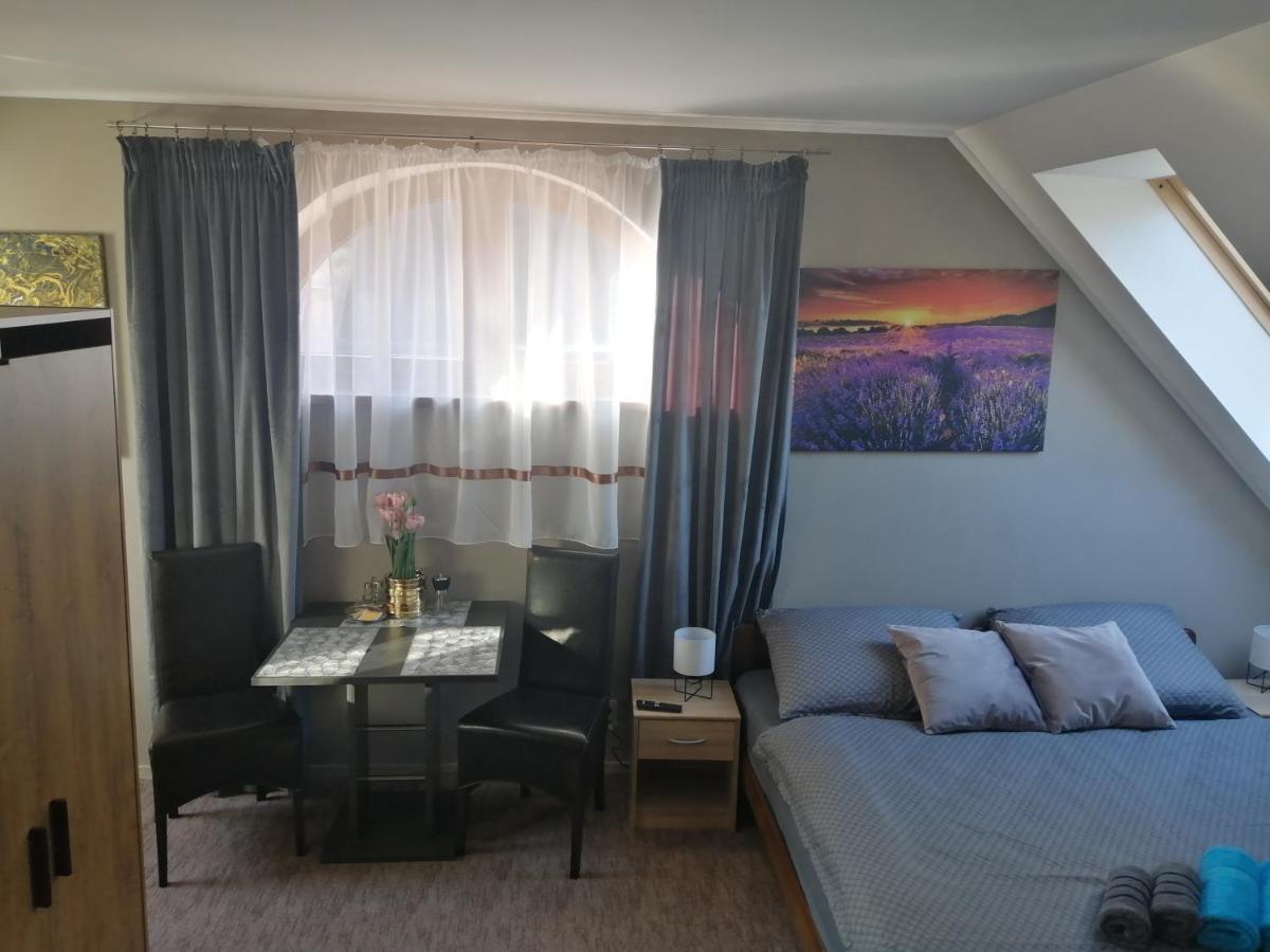 Apartmany Pietro Oravsky Podzamok Εξωτερικό φωτογραφία