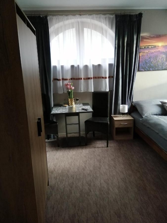 Apartmany Pietro Oravsky Podzamok Εξωτερικό φωτογραφία